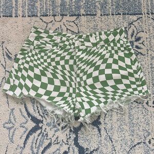 Groovy checker patterned green and white high waisted shorts